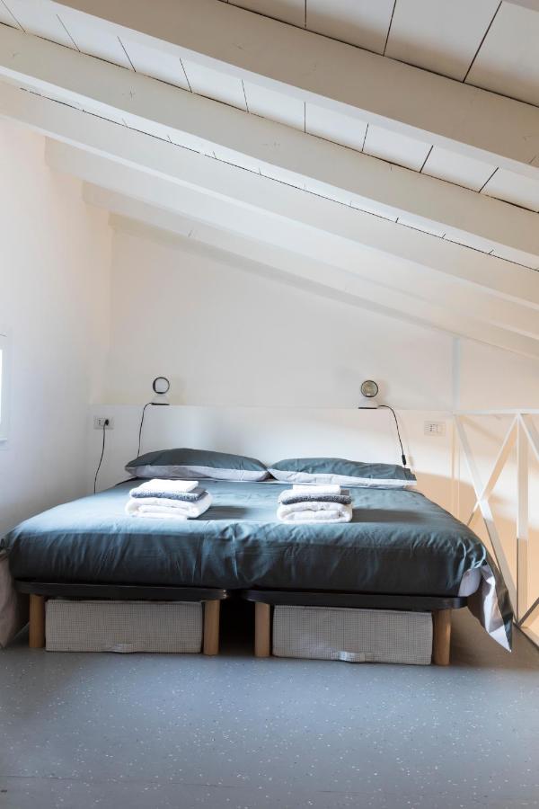Xenia Apartments - Moderno Appartamento In Fondazione Prada Milano Esterno foto